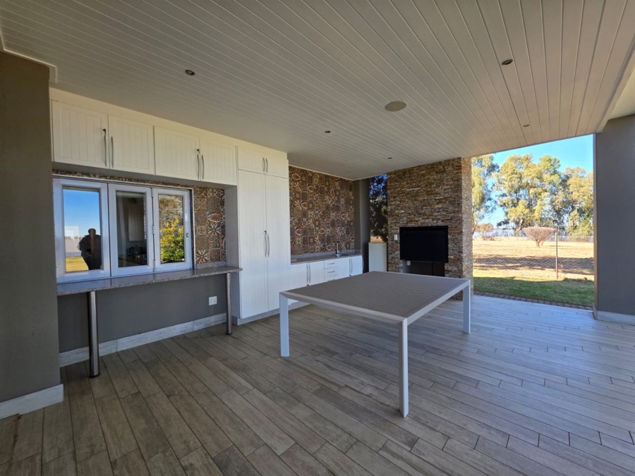 4 Bedroom Property for Sale in Deneysville Free State